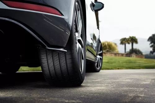 Goodyear Efficient Grip Performance 2 Vignette 5172x3448