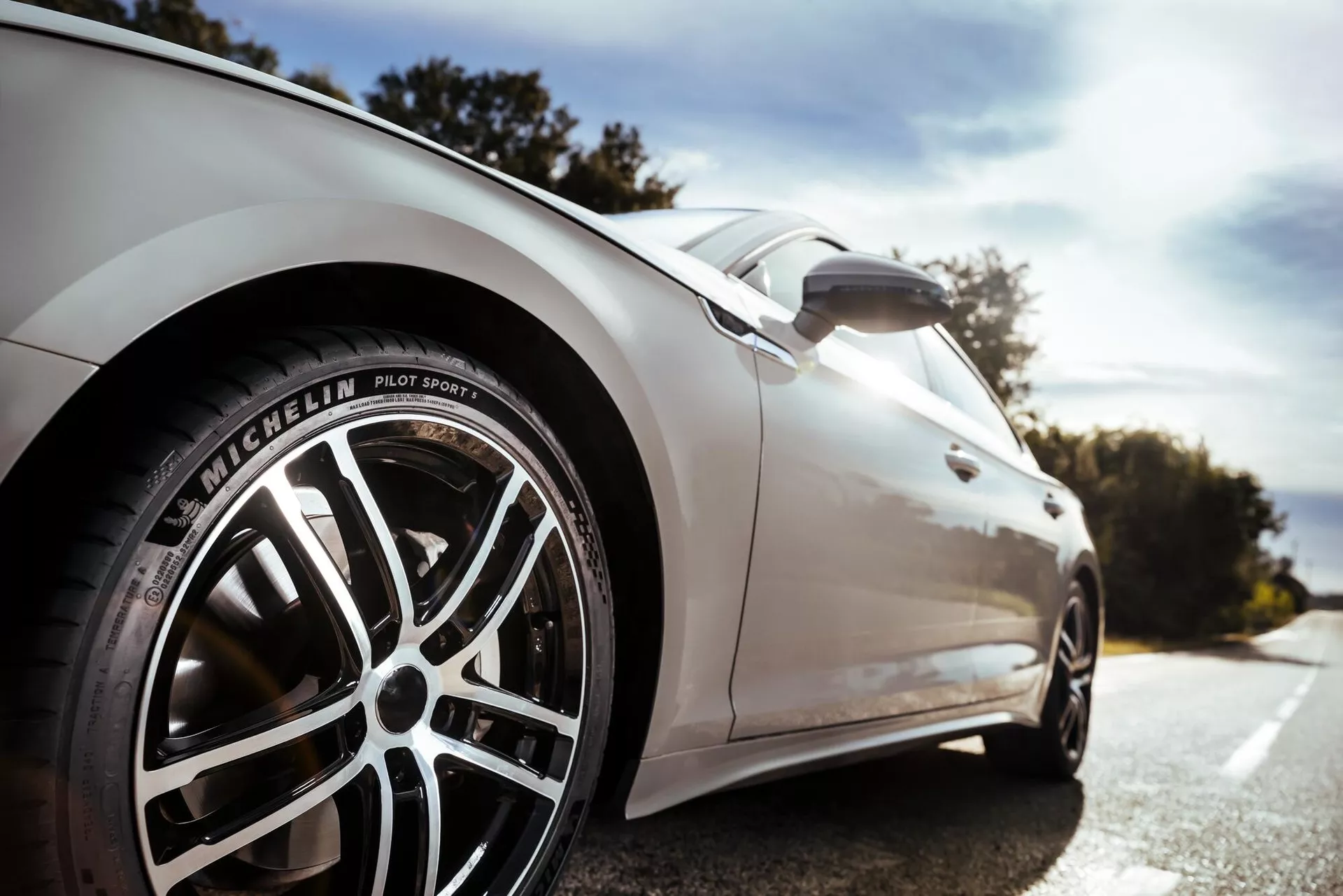 Michelin Pilot Sport 5 Image